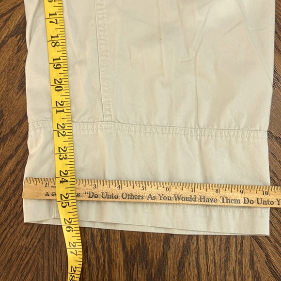 Jones New York Capris Pants Sand Light Khaki Size 14 - Picture 5 of 8
